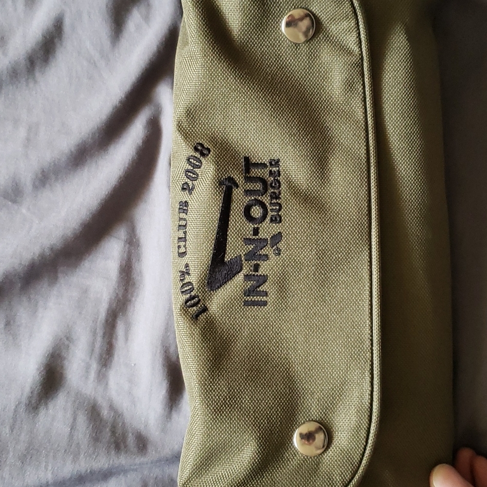 In n out toiletry roll bag